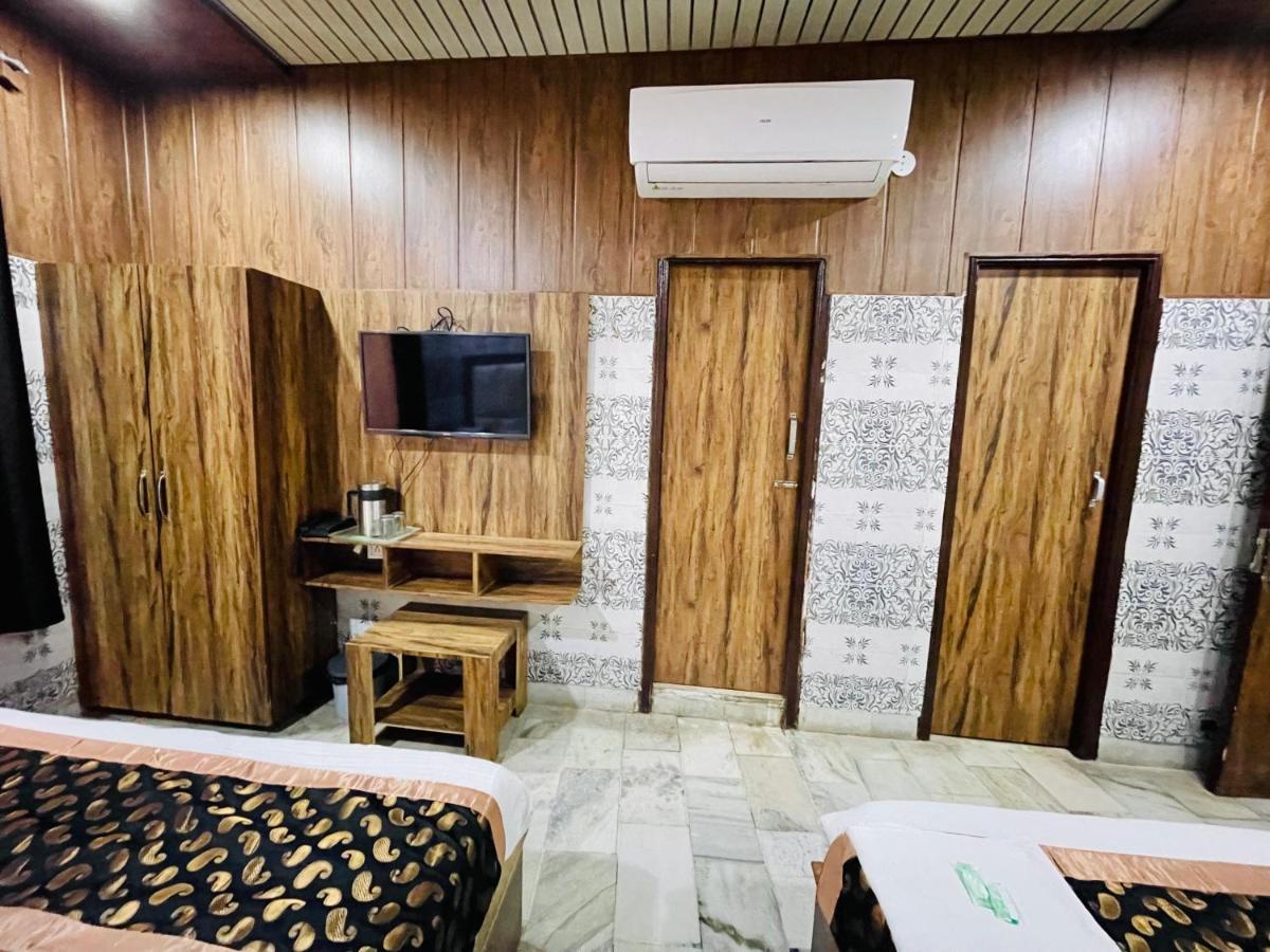 Fabhotel Dm Residency Amritsar Exterior foto