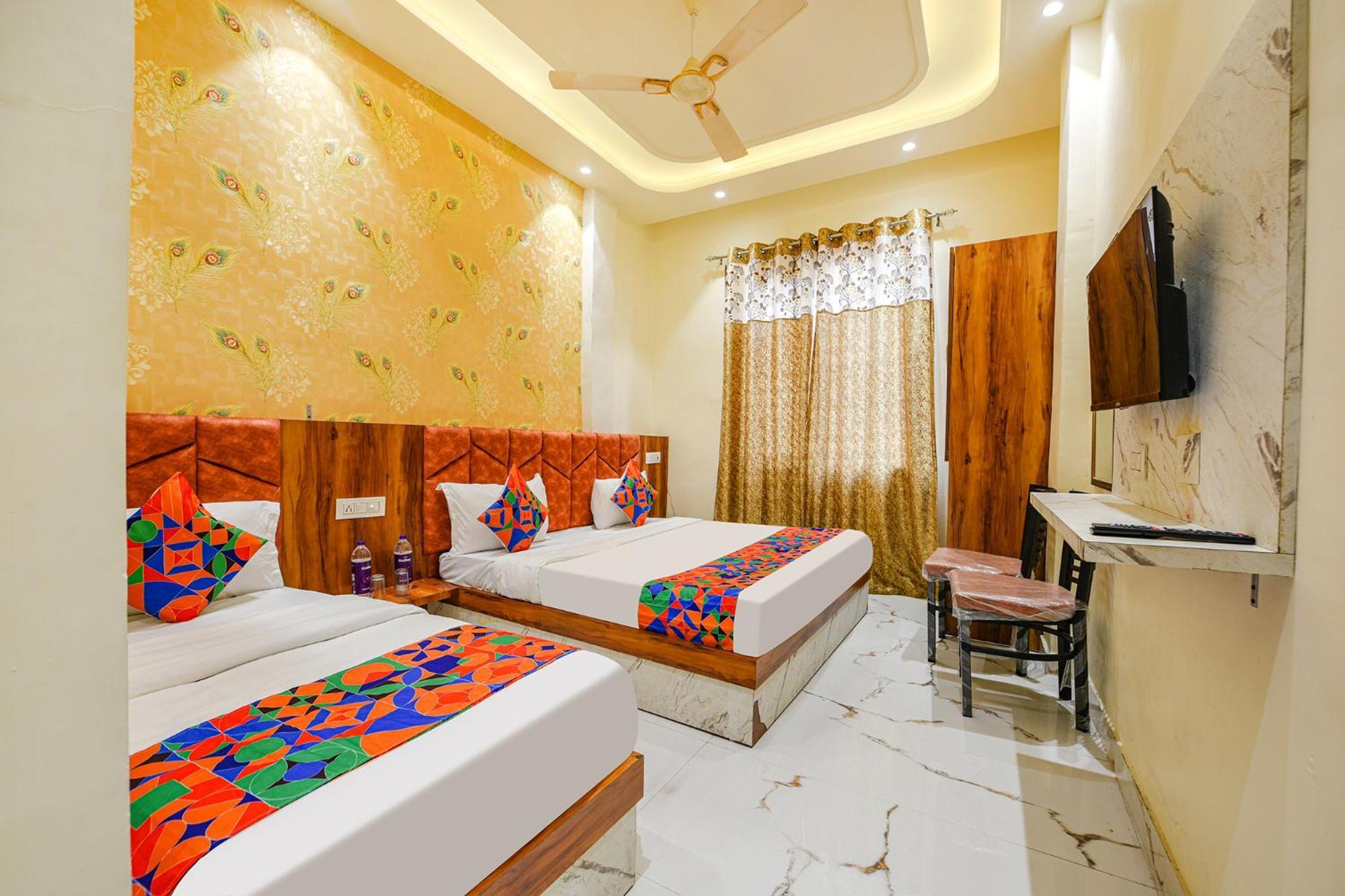 Fabhotel Dm Residency Amritsar Exterior foto