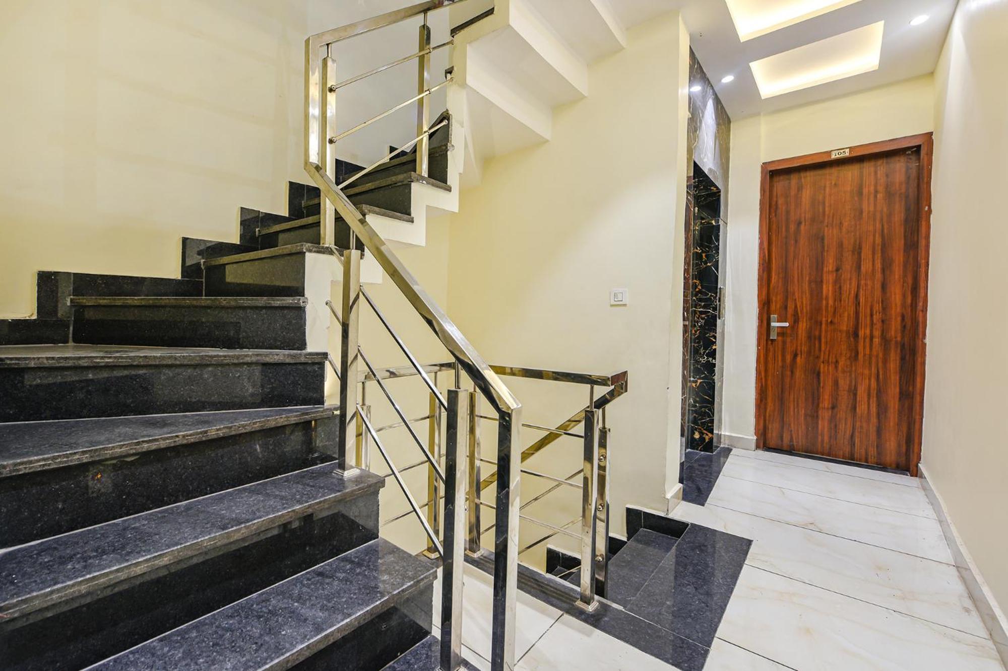 Fabhotel Dm Residency Amritsar Exterior foto